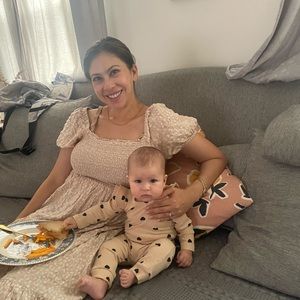 Meet your Posher, Adriana